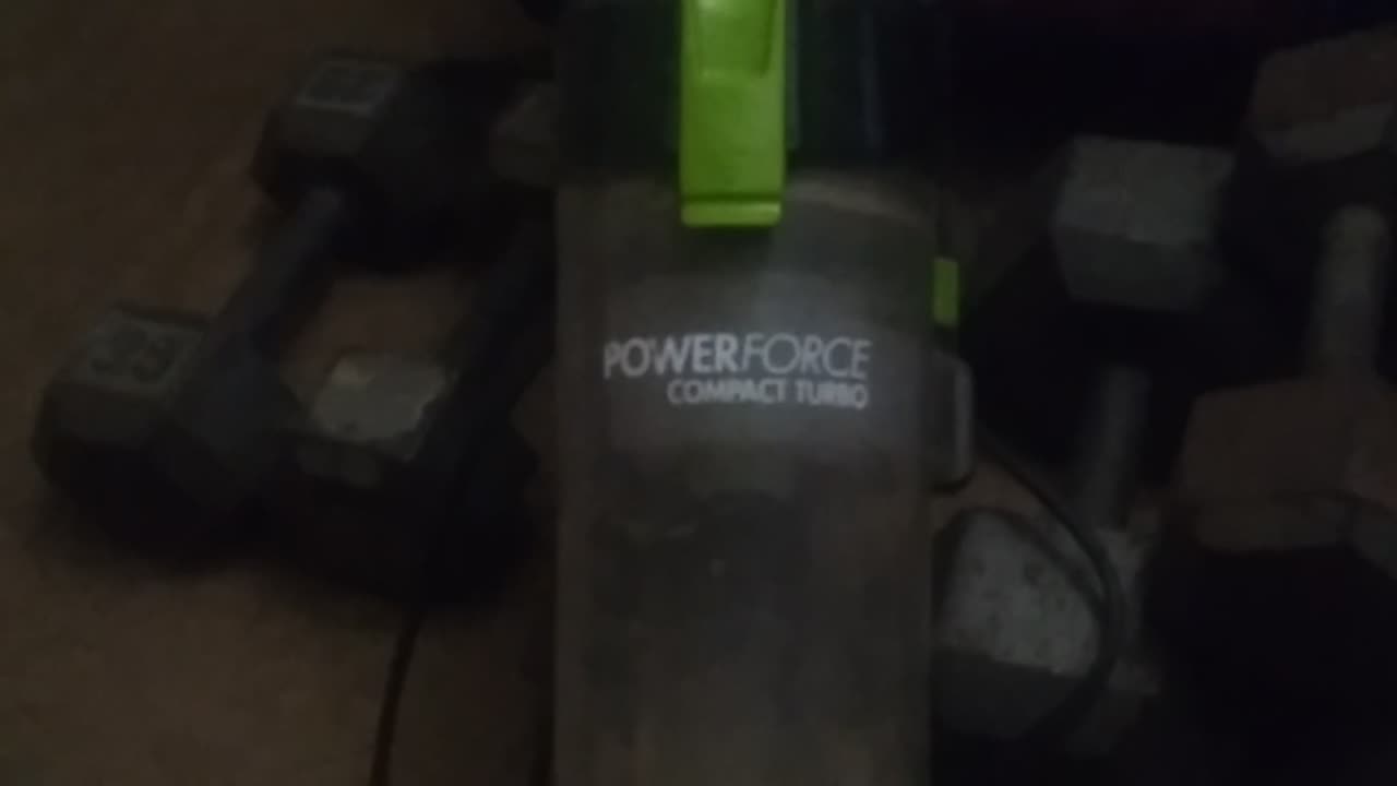 Powerforce, compact turbo vacuum cleaner is trash,