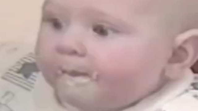 Funny baby expression 😆