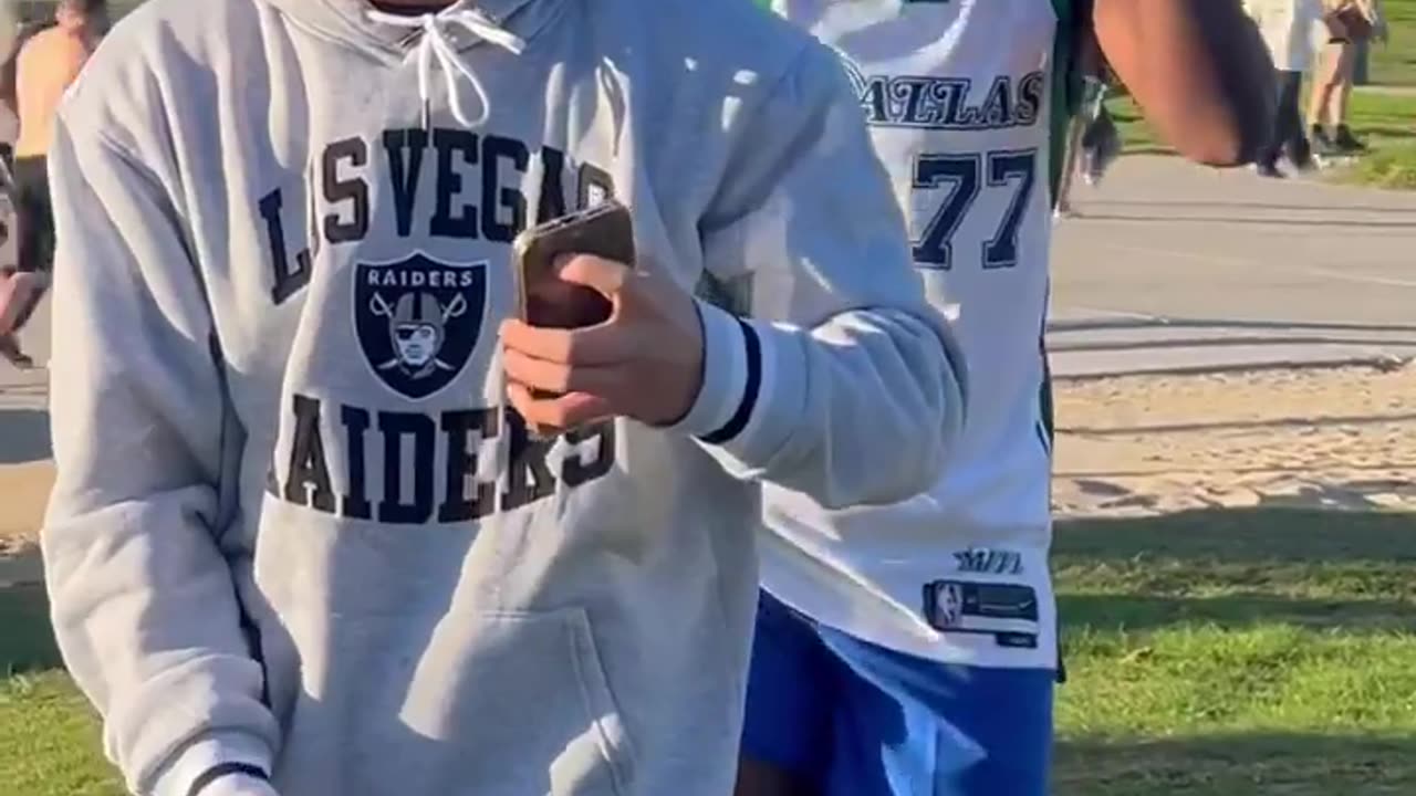 She left her boyfriend?