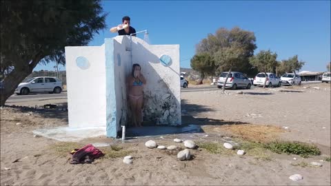 Funny Shampoo prank on beach part 1
