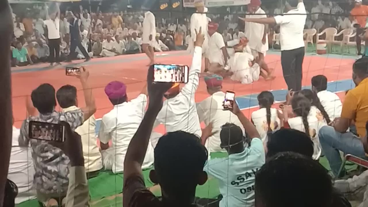 Rajsthan man kabbadi playing