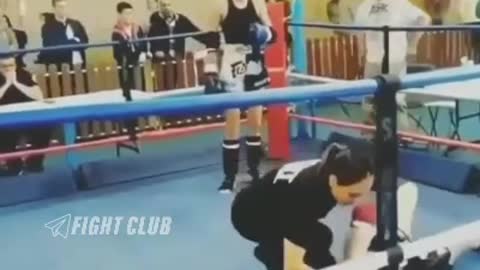 Уложила соперницу молниеносно