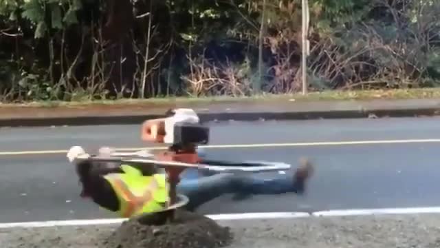 Daily Share: Funny Workers