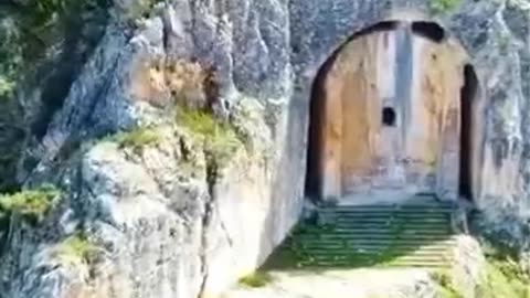 THE 2300 YR OLD KAPILIKAYA ROCK TOMB IN TURKEY