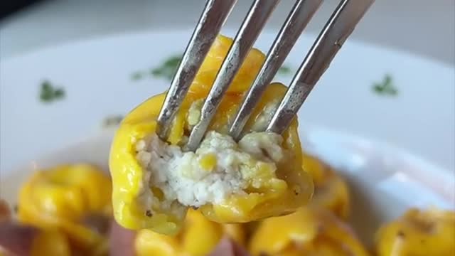 25_What’s your favorite pasta dish of all time The