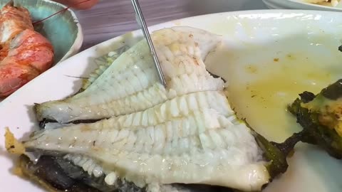 Crispy and Tender Flounder: A Unique Seafood Experience