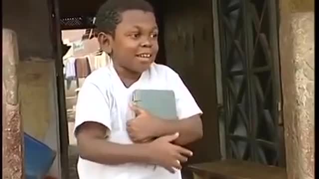 Nigerian boy funny dance and tone