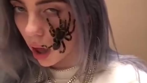 Billie Eilish - A Spider Into The Mouth