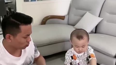 Tranding video father and son