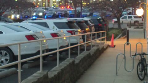 1669HQOB01SouthwestWalkway_2021-01-06_17h00min02s267ms.mp4