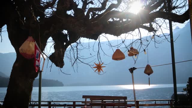 Aldeia de Hallstatt - Lugares Maravilhosos e Música Relaxante, Tour por um Lindo Vilarejo Austríaco