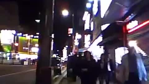 さいたま市大宮駅前路上ライブ。ともぞう