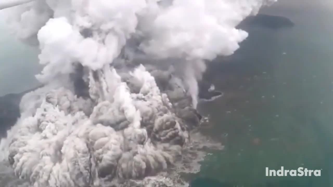 Anak Krakatau Eruption - December 23, 2018