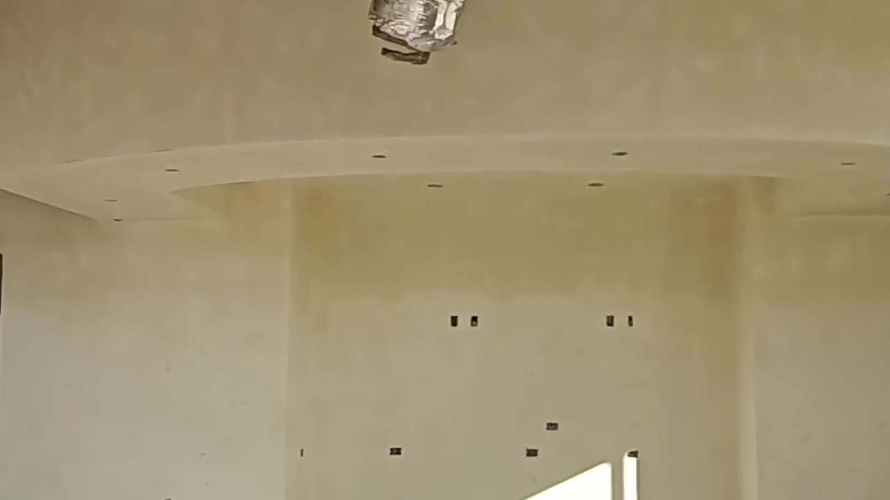 DRYWALL IMPERFECT SMOOTH TEXTURE