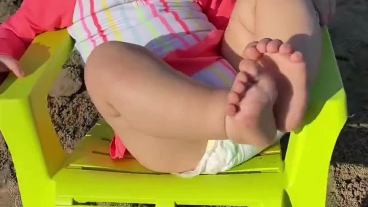 Funny baby reaction on the beach || #reels