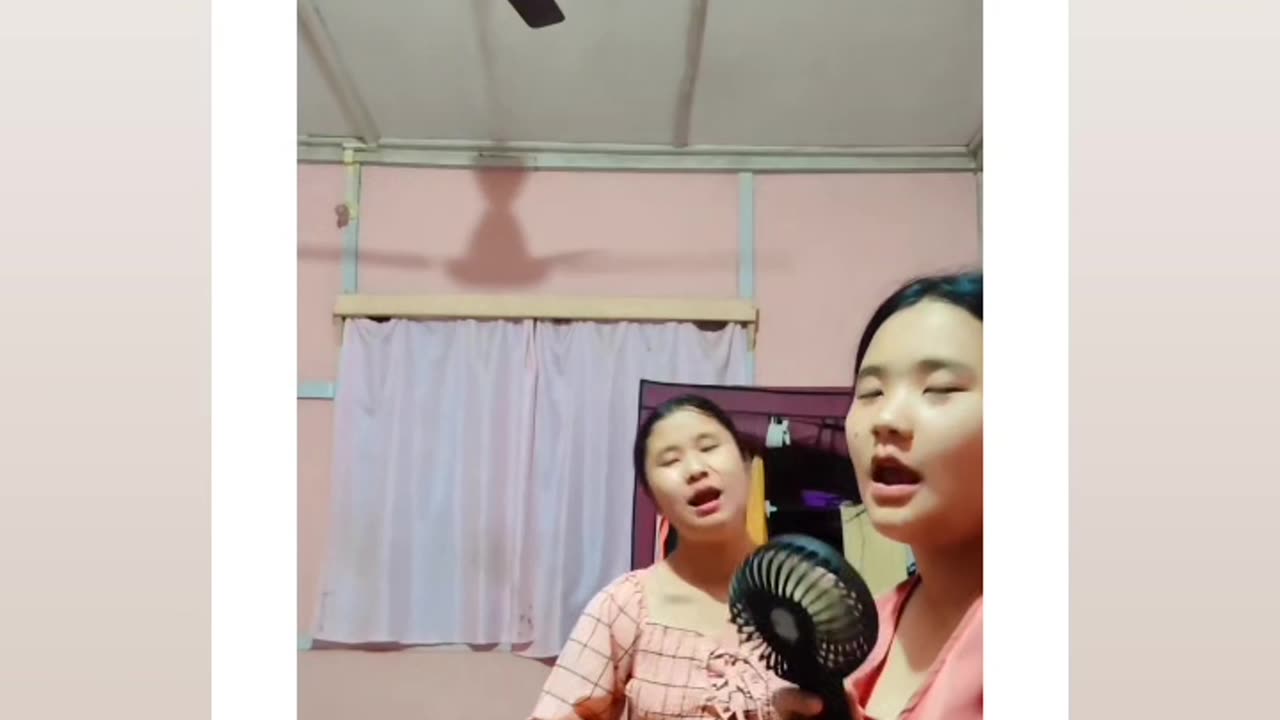 Two women's singing a song mujhe khana pasand he