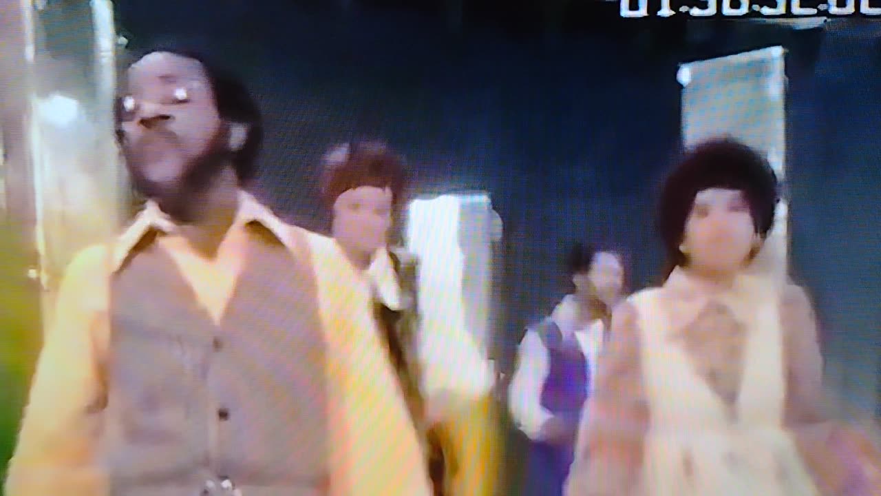 Friends Of Distinction Going In Circles 1969