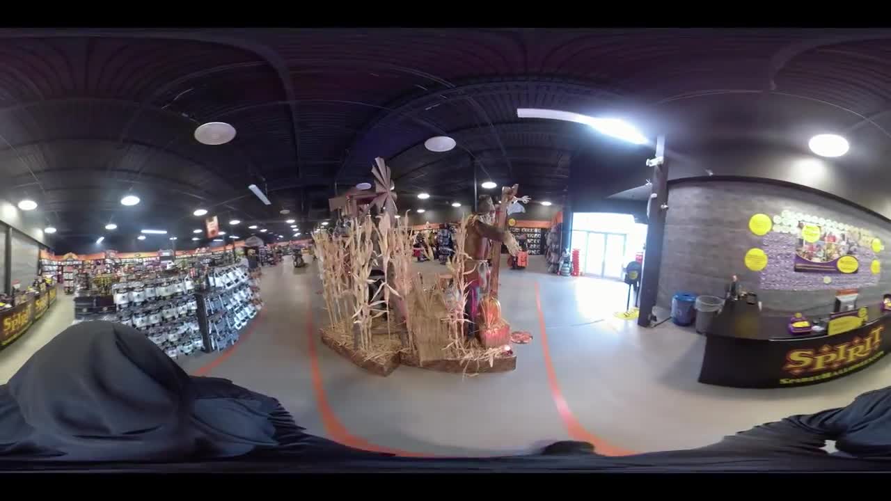 360 Flagship Store Tour (Part 1) - Spirit Halloween