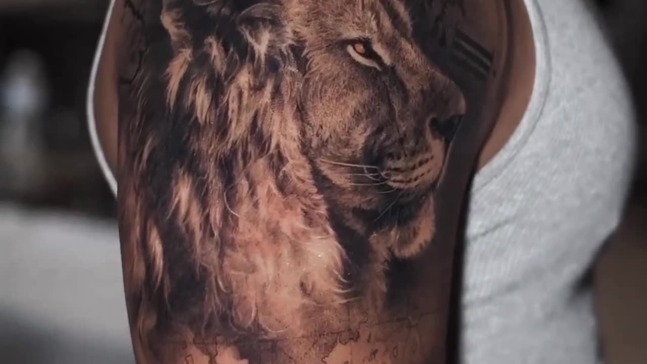 STUNNING lion piece? - Jose Contreras in TEXAS!