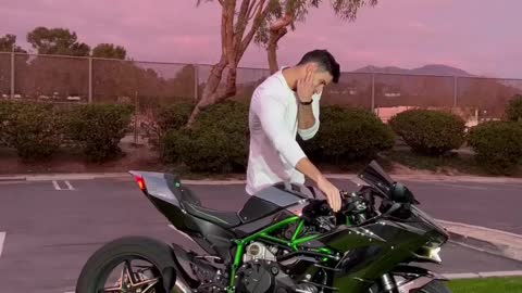 One of the best sounding bikes from kawasaki #h2 #h2r