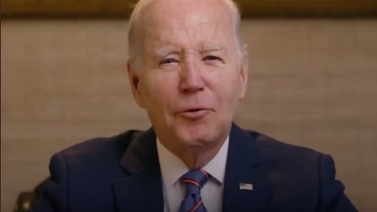 Joe Biden says he’s the only Person to beat Donald Trump - His head look weird?