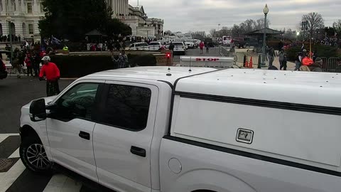 0687USCG00K25SouthBarricadePlaza_2021-01-06_15h56min23s947ms.mp4