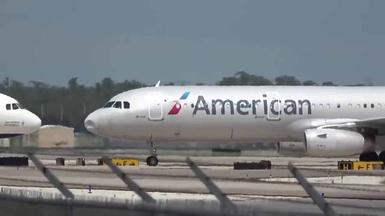 Plane Almost Stalls After Takeoff