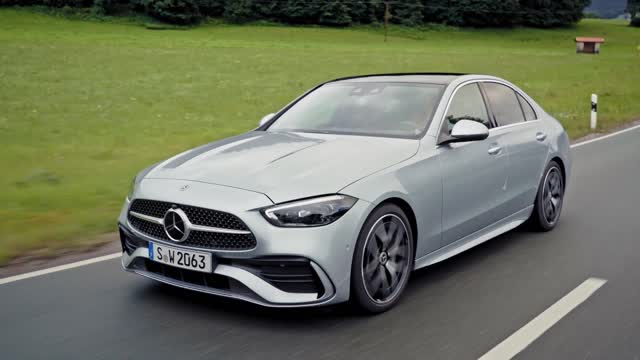 Safety & Assistance Systems in the New C-Class (2021