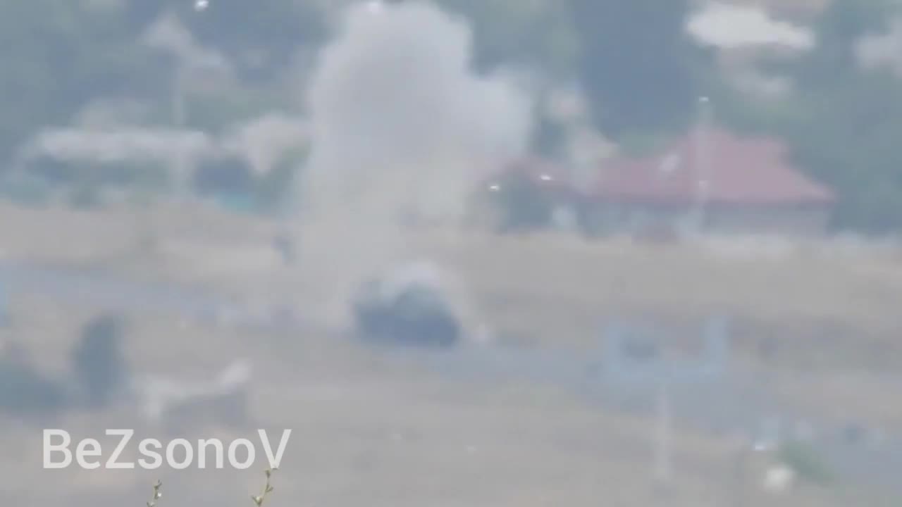 Anti-tank guided missile Destroys truck full of Ukrainian Soldiers