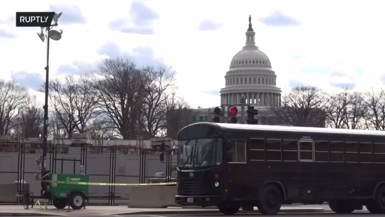 Un bus de la prison ?!