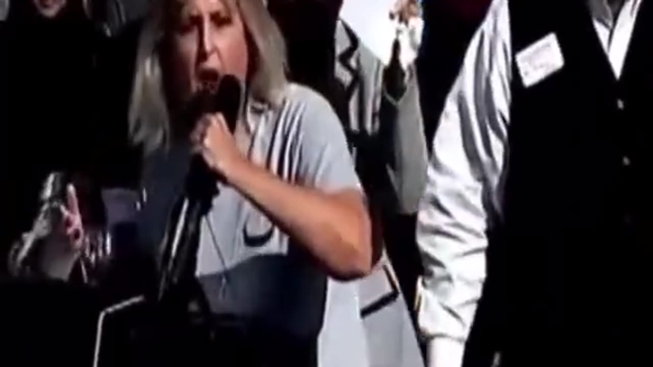 Texas woman is on fire against ISlam