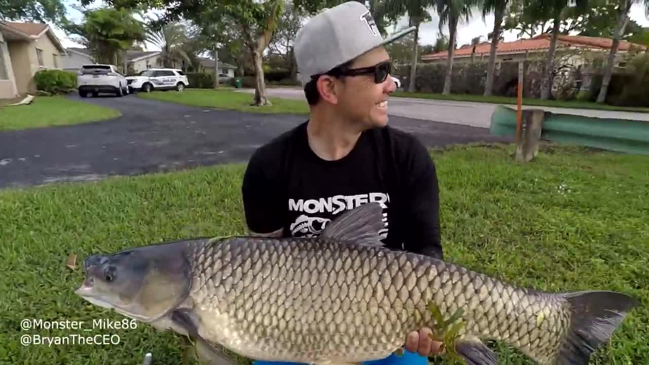 Monster_Mike's_Carp_Fishing_Secrets!_How_to_Catch_BIG_Grass_Carp!