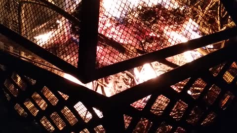 Metal firepit