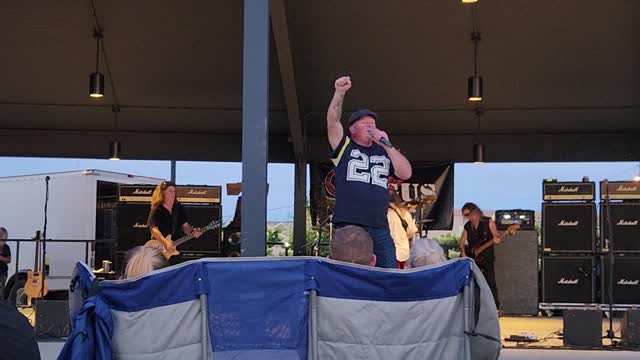 100% Angus A AC/DC Tribute Band "Back In Black" AC/DC Cover