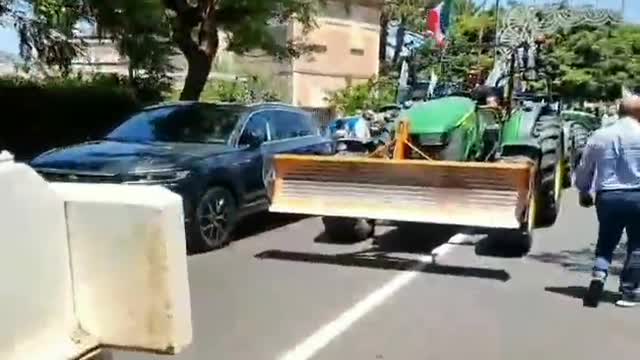 Italian Farmers Rising Up In Protest Against The Stifling Regulations Against Their Livelihood