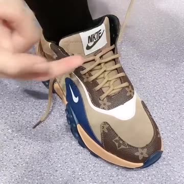 Tie the Shoeslace in a cool style