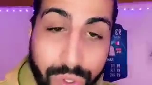 LE TERRIFIANT JEU DU LABELLO…