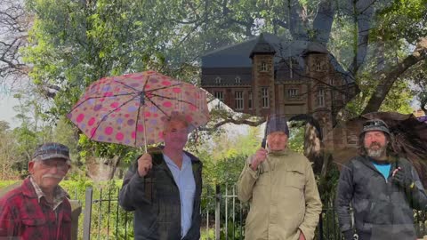 The Umbrella People at Government House - Friday 2nd September 2022 👨‍👩‍👧‍👦⛱👨‍👩‍👧‍👦☂️👨‍👩‍👧‍👦☔️