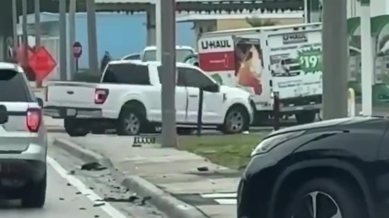 Police pursuit of U-Haul truck ends in crash.