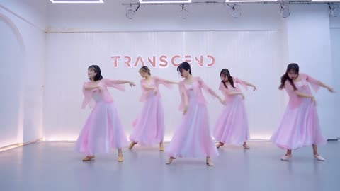 A magnificent group dance of beautiful girls.