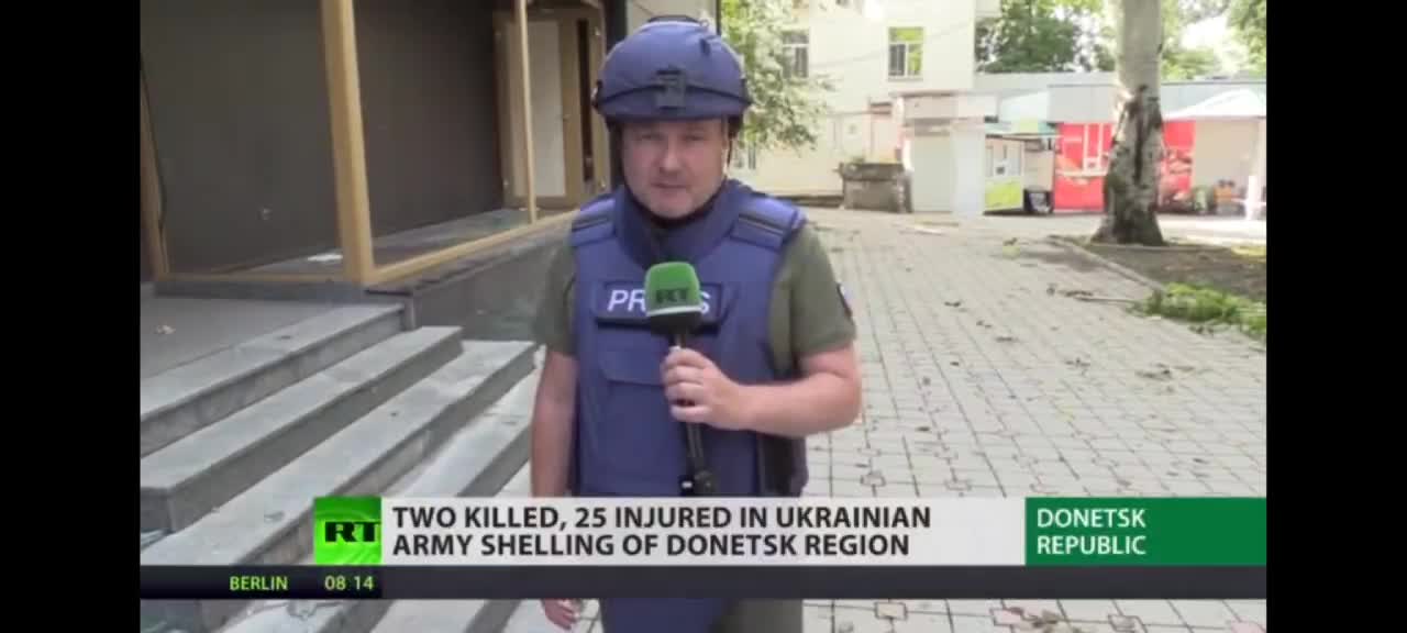 Donbass civilians under heavy shelling by Kiev troops.
