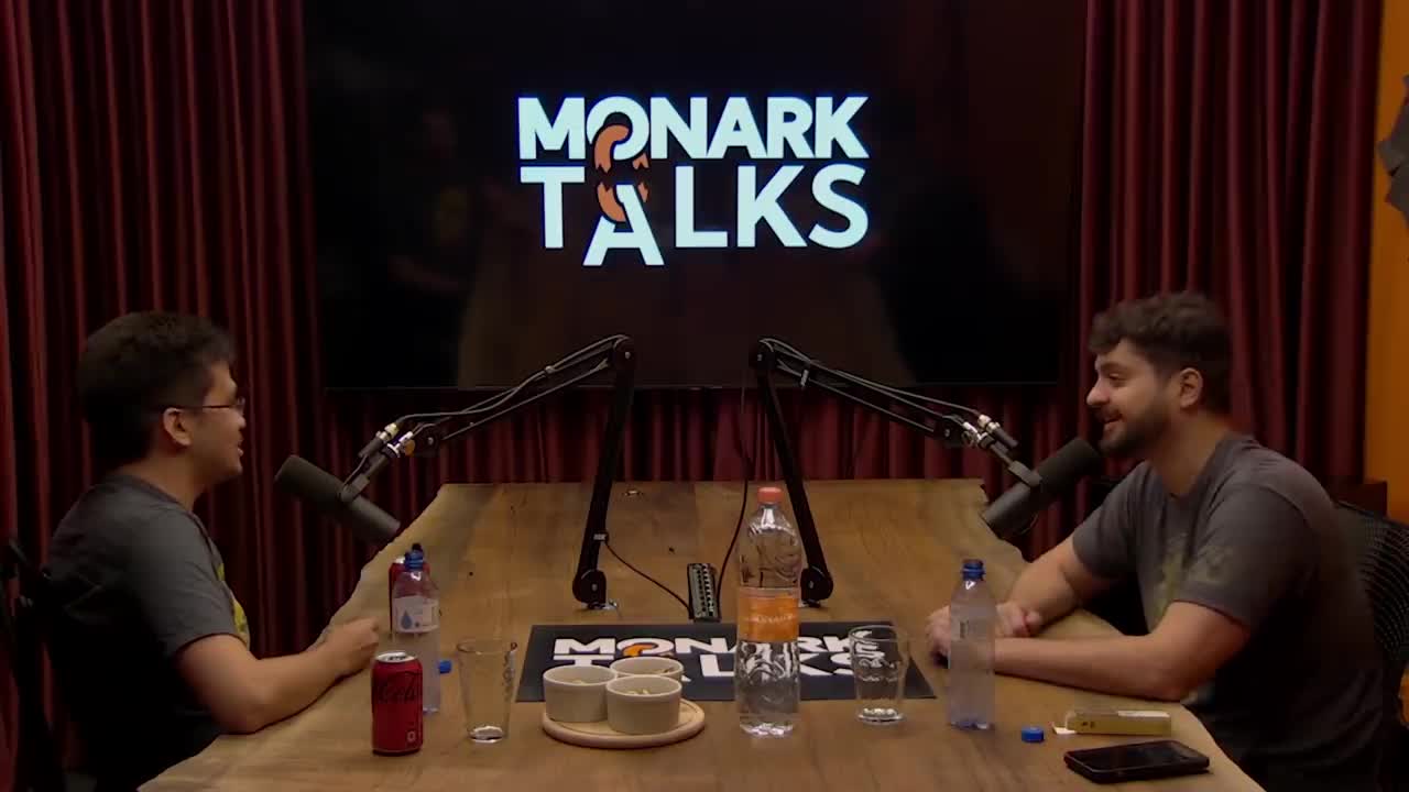 MONARK E SEUS SONHOS ESQUISITOS