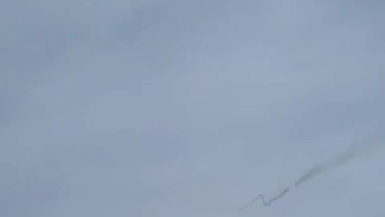 Incredible Footage of a S125 Ukrainian SAM in Mid-Flight