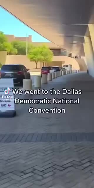 Dallas national Democratic Party convention! Where is the people!