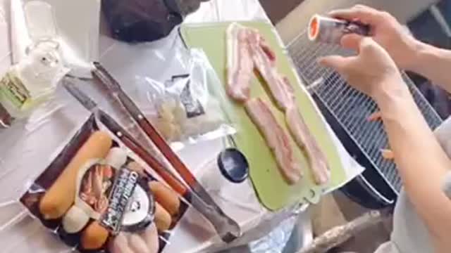 Meat sprinkled in slow motion