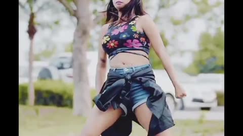 hot_sexy_girl_dance_video_#shorts_#viralshorts_#dance(720p)