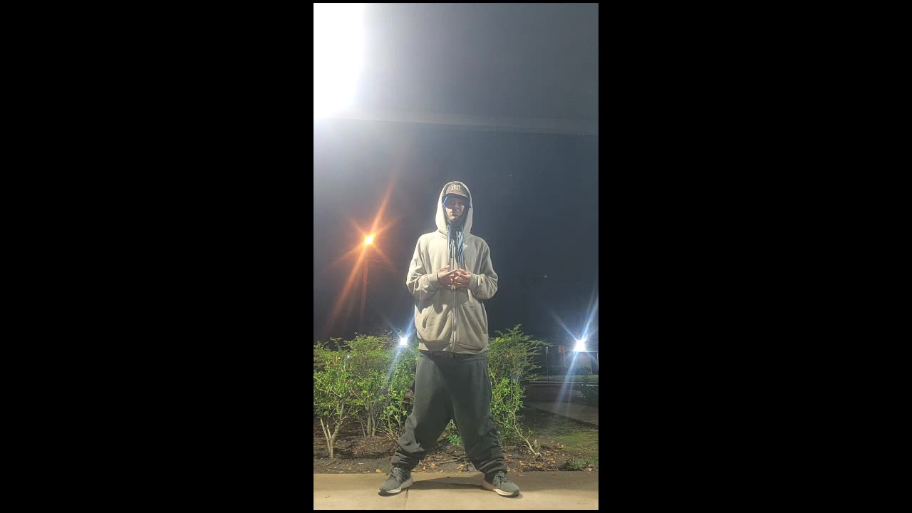 IN WAR KEEPIN A EYE AN PRESSURE UP ON OUR REAL OPPS DONT SLACC UP DETERMINATION AN SKILL TOO WIN💪🏾🔵
