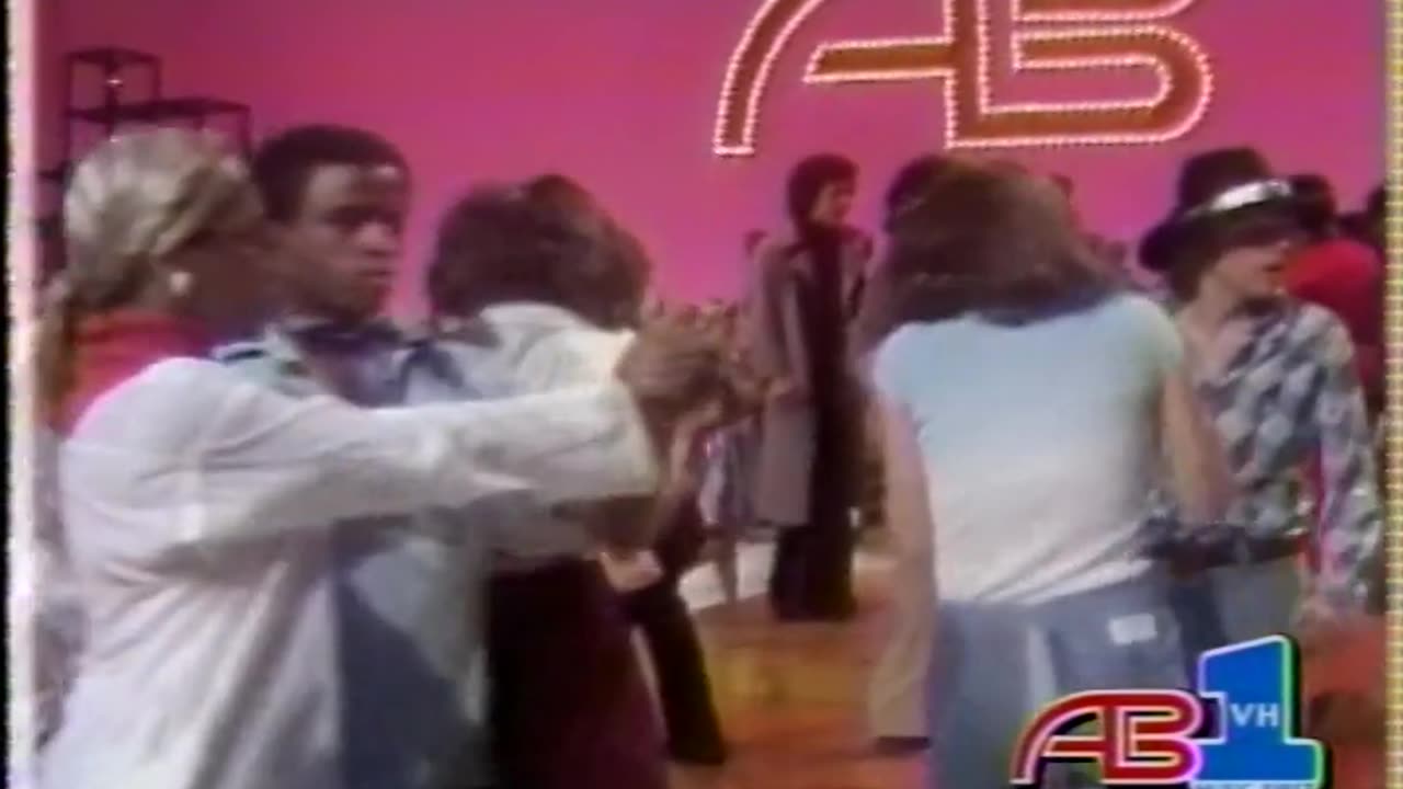 American Bandstand - The Captain Tennile Jan 17 1976