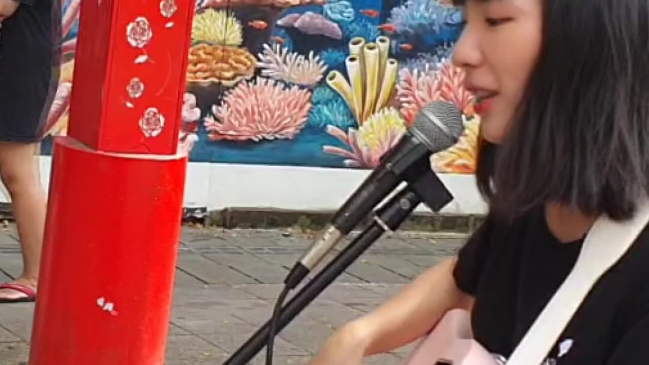 Street performer in Taiwan