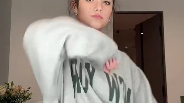 ENFIIN ELLE DANSE
